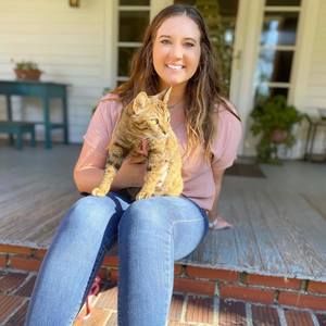 Meet your Posher, Ellie